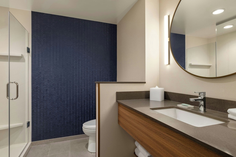 Fairfield by Marriott Inn & Suites Bethlehem PA - photo 22