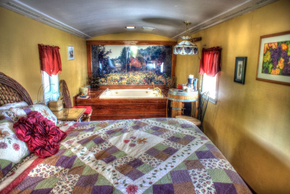 Featherbed Railroad Company - photo 34