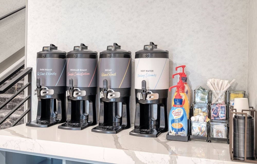 Holiday Inn Express Federal Way Seattle South by IHG - photo 52