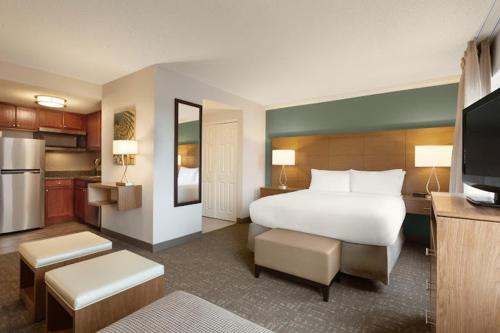 Staybridge Suites Hotel - featured photo