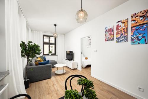Lumina 2 room apartment near Fabryczna — 5-Star Luxury Hotel in Lodz, Poland
