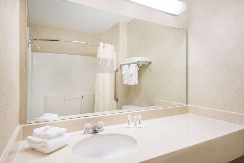 Baymont by Wyndham Casper East - photo 15