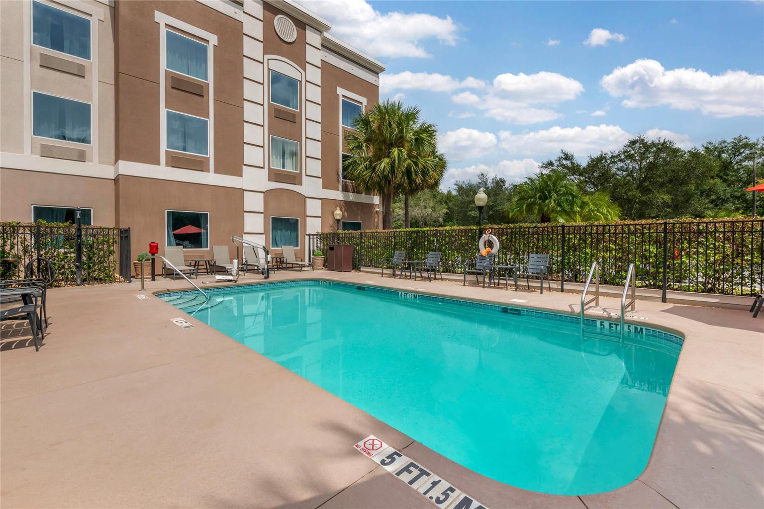 Comfort Inn & Suites Wildwood The Villages - photo 27