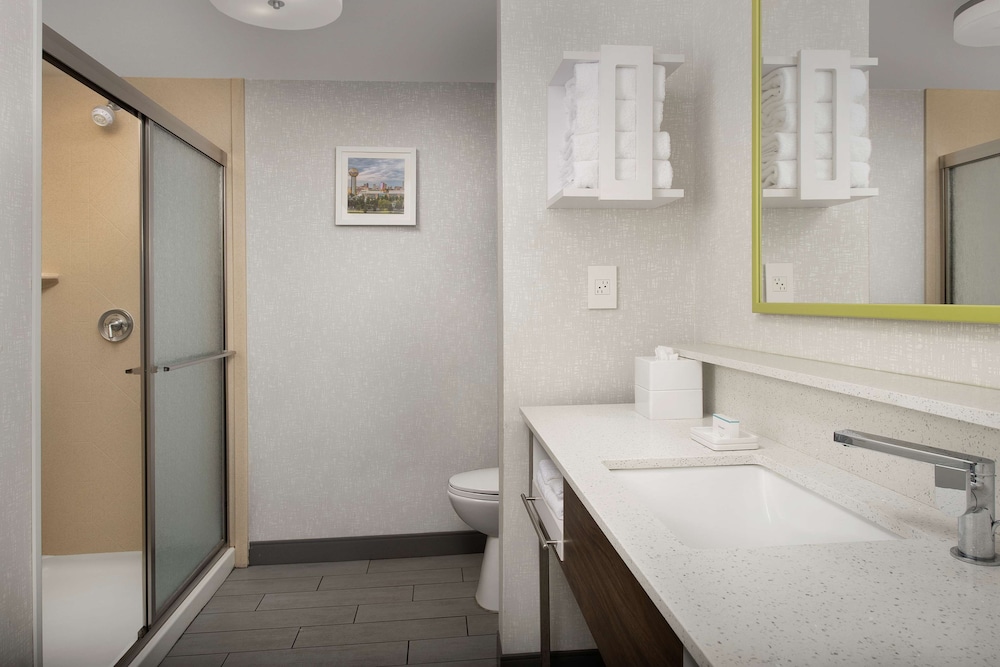 Hampton Inn Knoxville East - photo 14