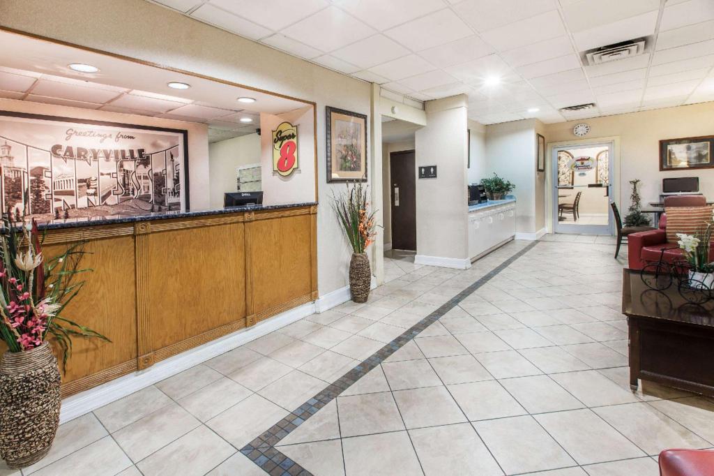 Super 8 by Wyndham Caryville TN - photo 22