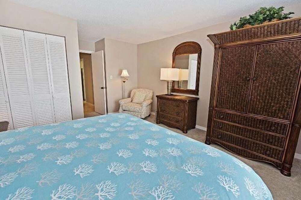 854 Ketch Court at The Sea Pines Resort - photo 4