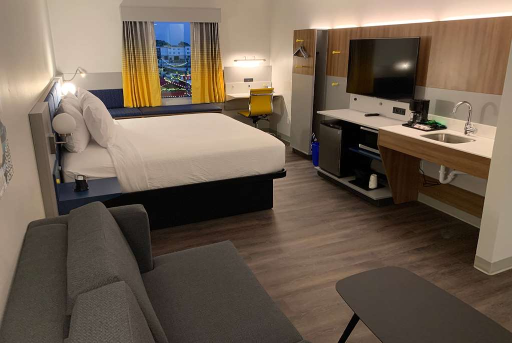 Microtel Inn & Suites By Wyndham Rehoboth Beach - photo 8