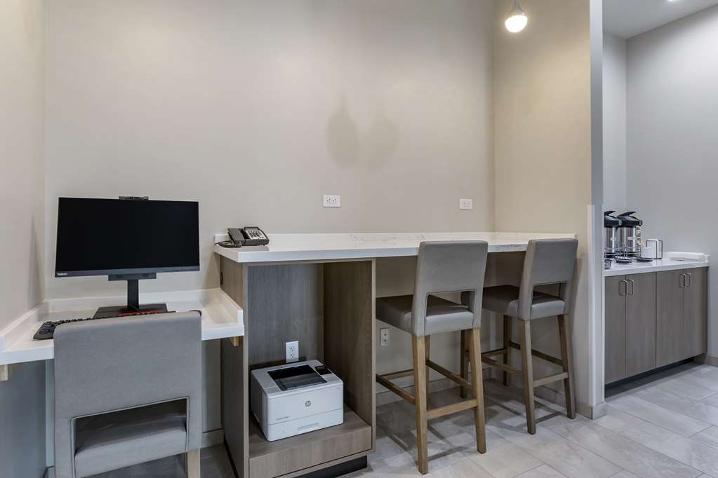 Comfort Suites Scottsdale Talking Stick Entertainment District - photo 22