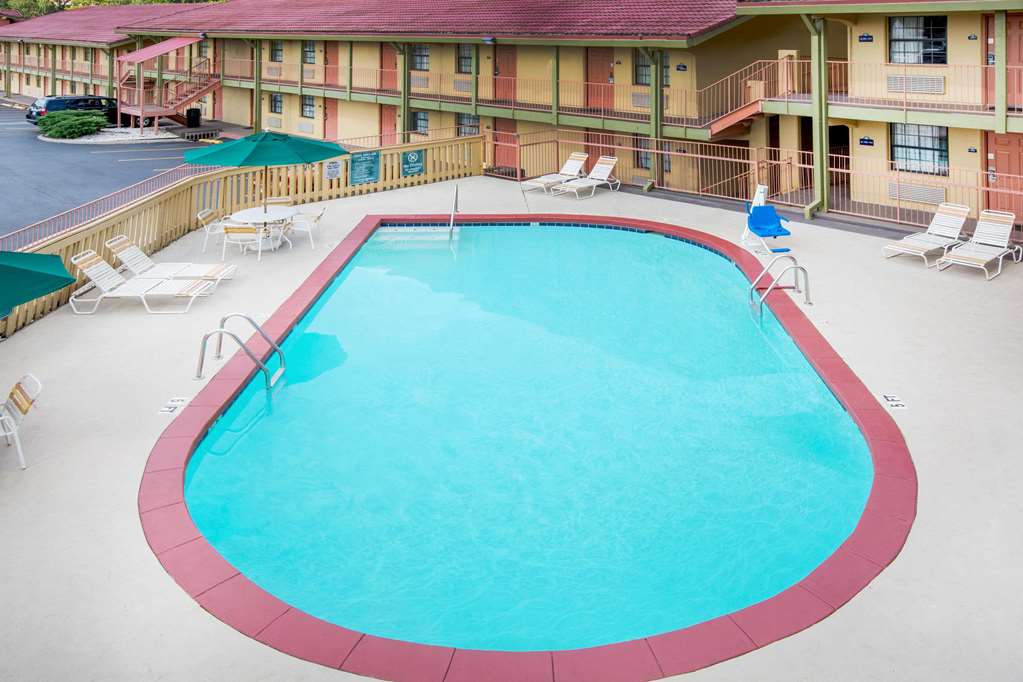 Days Inn by Wyndham Little Rock Medical Center - photo 4