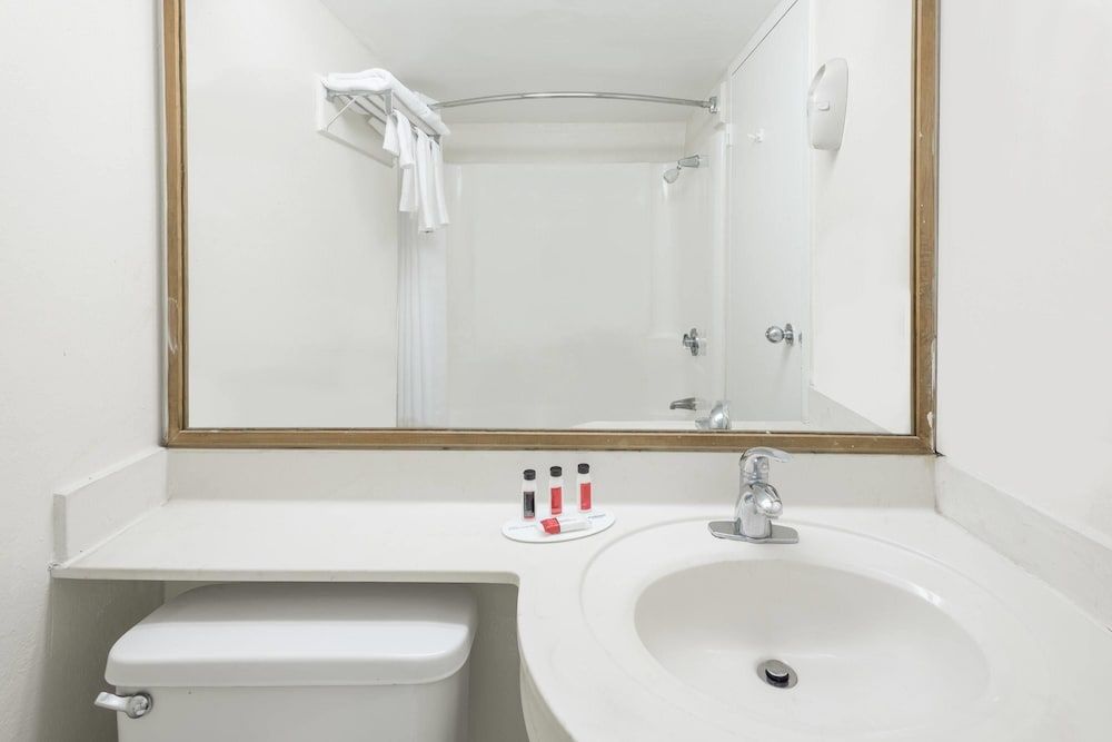 Travelodge by Wyndham Hardeeville - photo 11