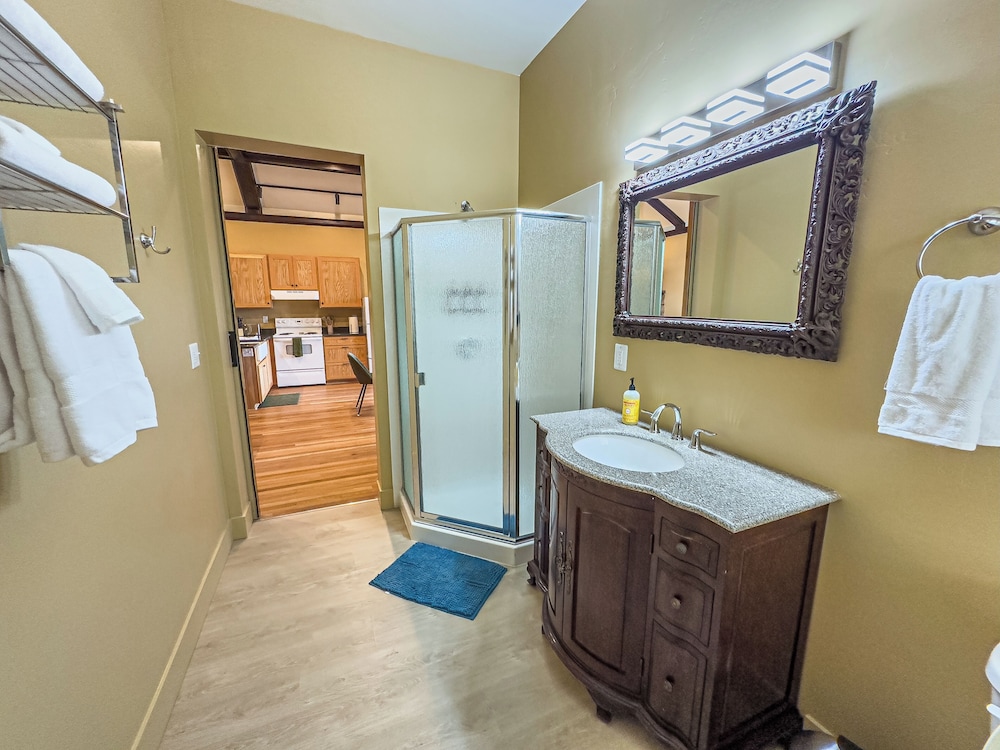 Peach Street Inn By Wanderlodges - photo 46