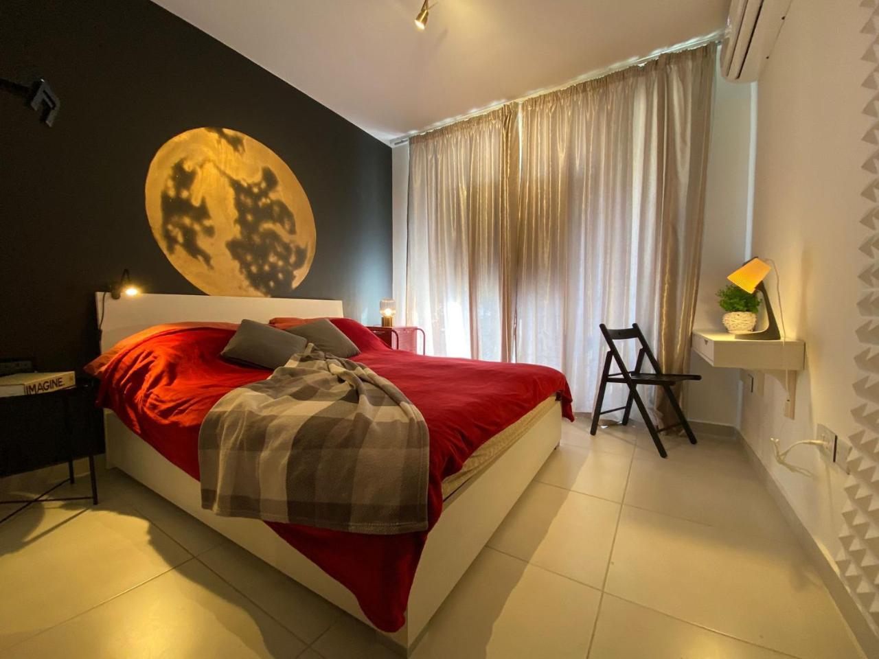 New Stylish Design Apartment — 4-Star Luxury Hotel in San Giljan, Malta