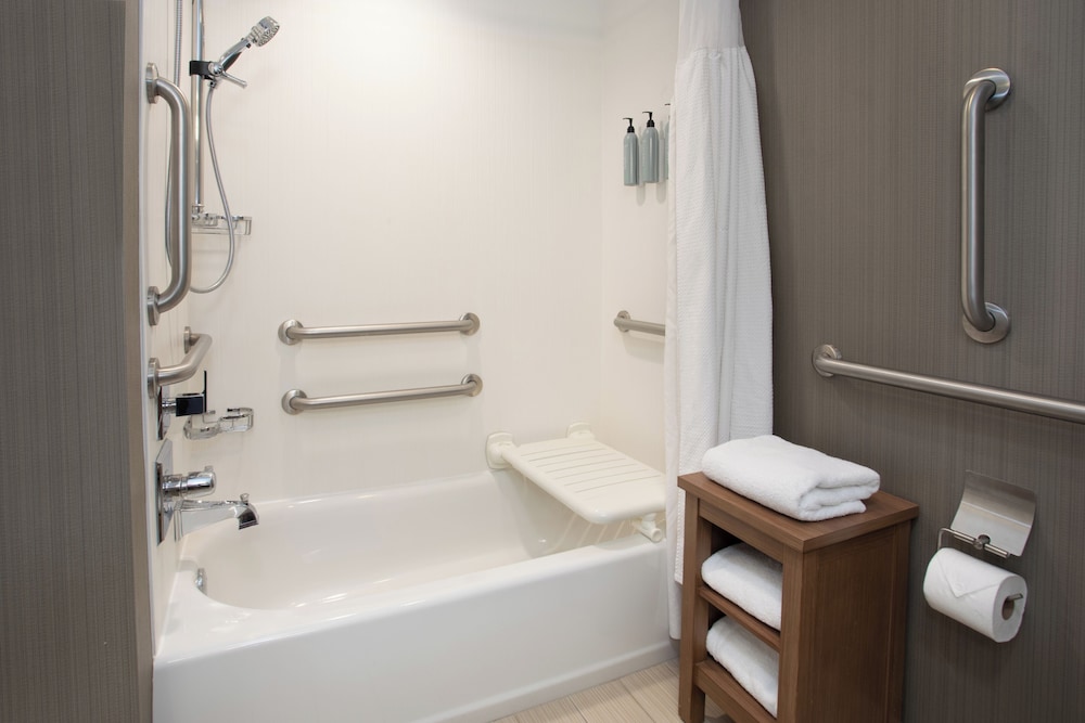 Courtyard by Marriott Dallas Flower Mound - photo 22