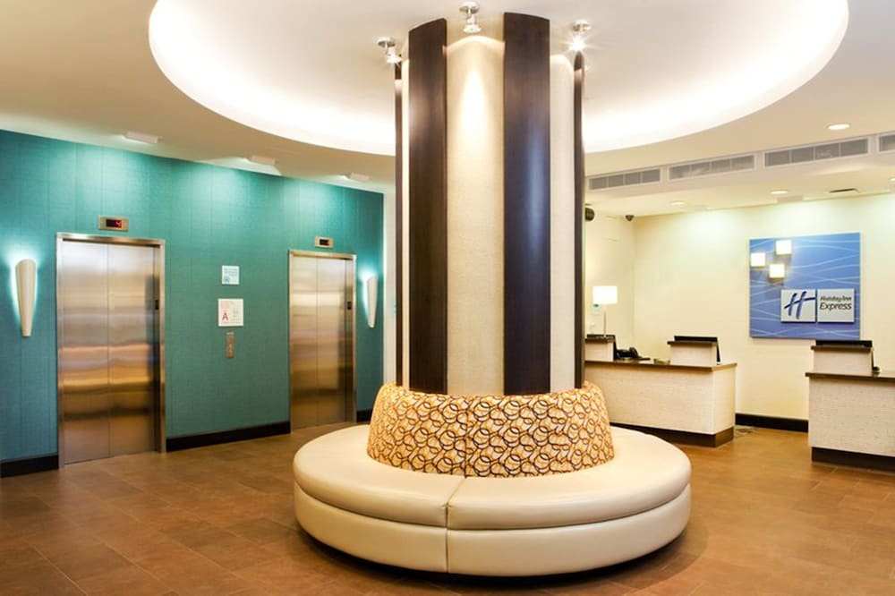 Holiday Inn Express Manhattan Times Square South by IHG - photo 21