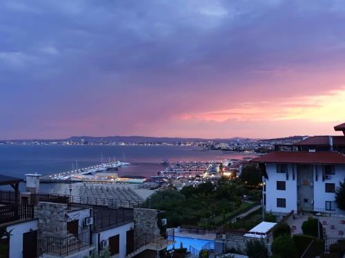 Dolce Vita Blue Boho Premium Apartment with seaview — 4-Star Luxury Hotel in Sveti Vlas, Bulgaria