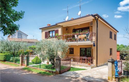 Amazing Apartment In Umag With Wifi — 4-Star Luxury Hotel in Umag, Croatia