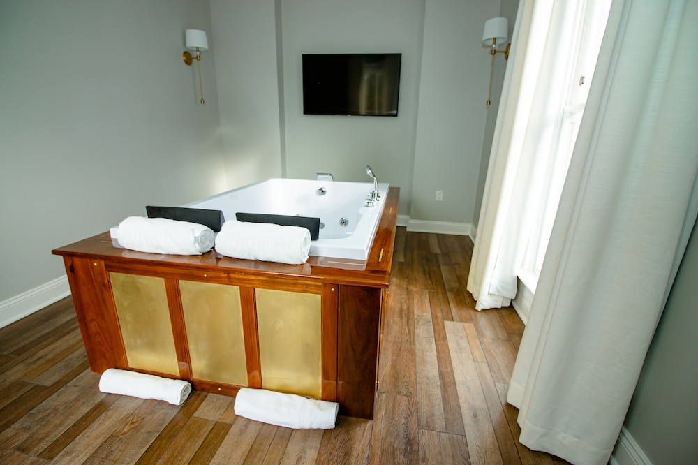 The Colonial Inn an Ascend Collection Hotel - photo 32
