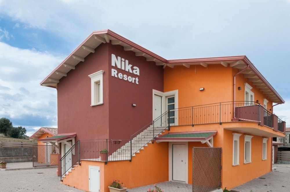 Resort Nika - last minute hotel in Crucoli