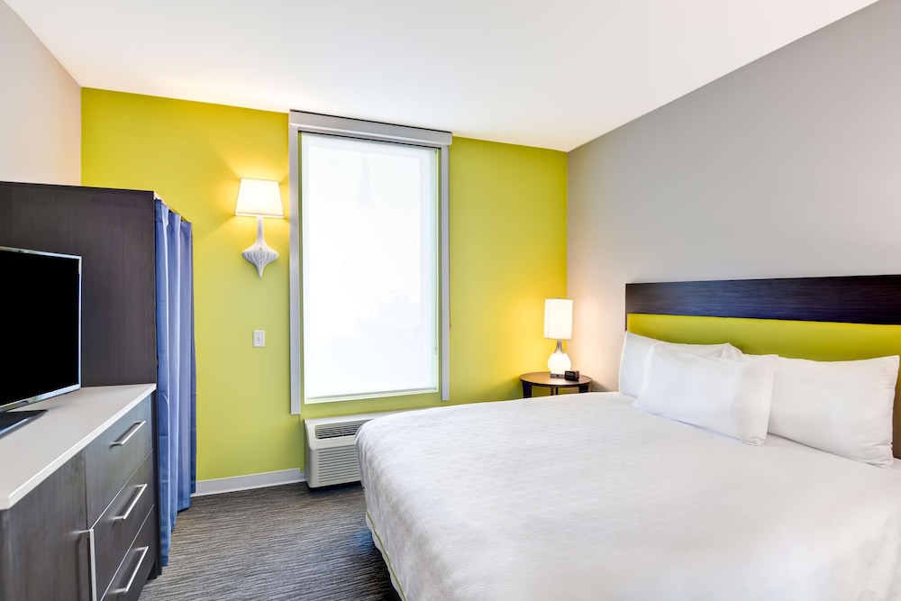 Home2 Suites by Hilton Azusa - photo 11