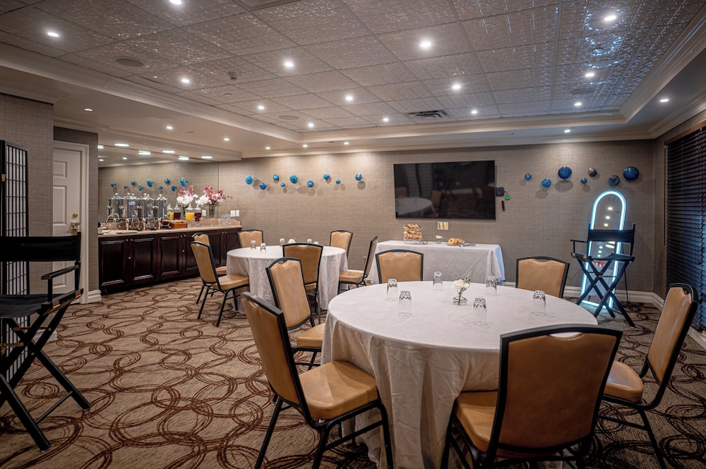 The Inn At Fox Hollow Hotel - photo 64