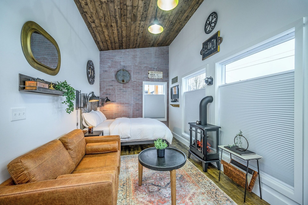 The Boutique Retreat - photo 47