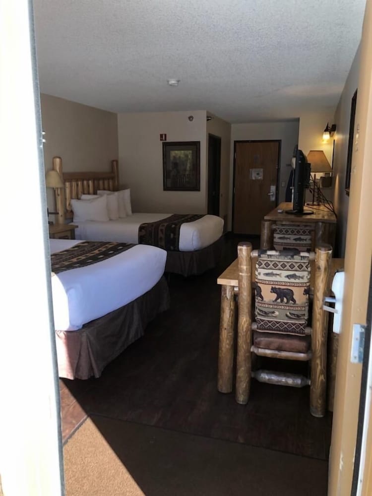 Kelly Inn West Yellowstone - photo 26