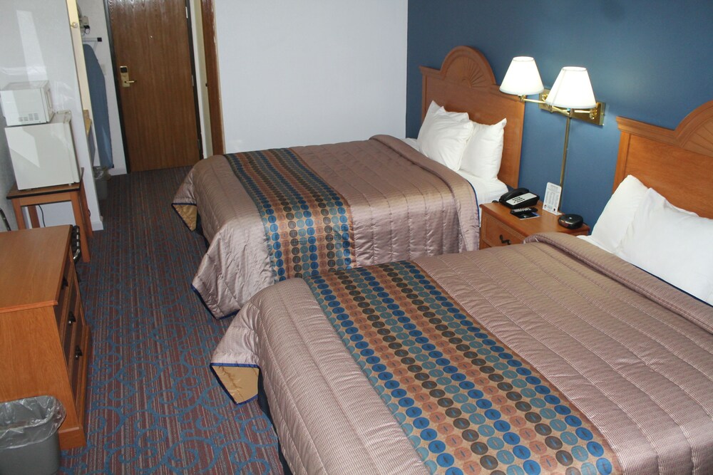 Columbus Inn - photo 9