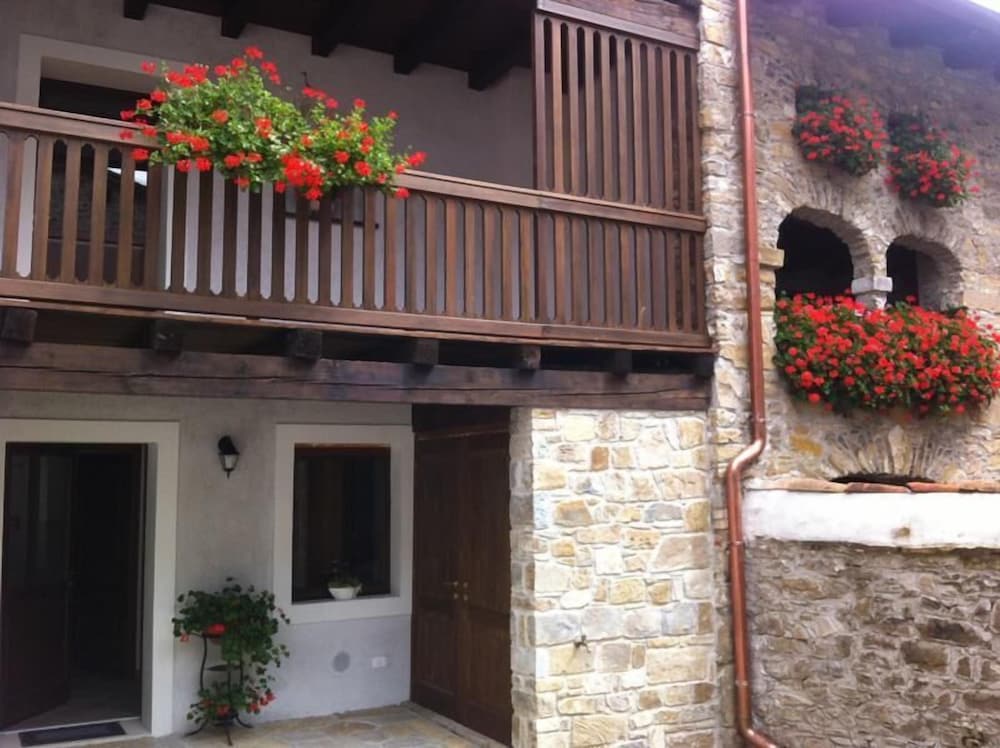 Affittacamere Nonna Leni - carbon neutral hotel in Frisanco