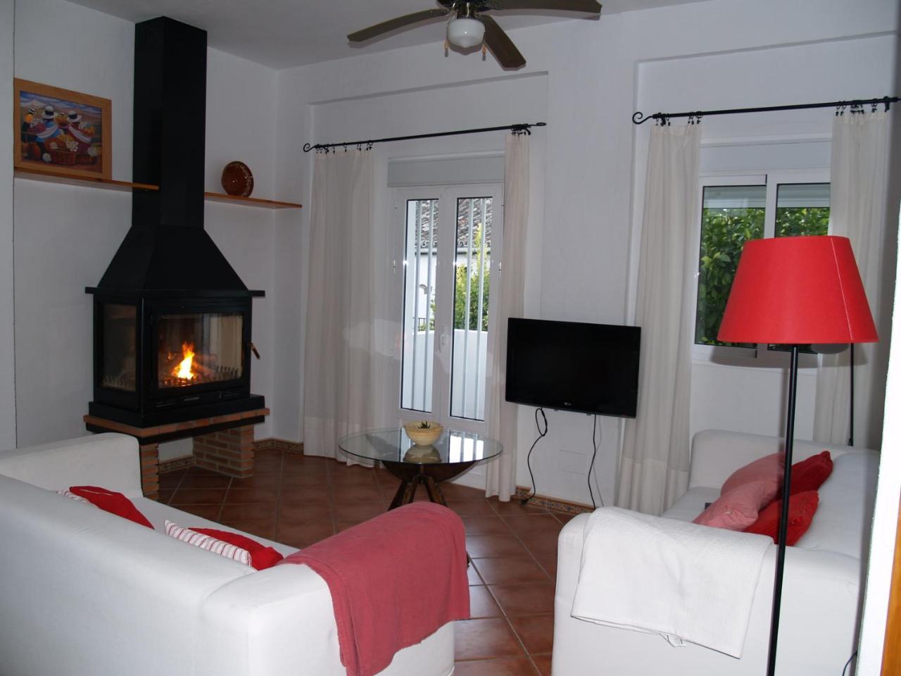 Casa De Abajo 11836886 — Prado Del Rey