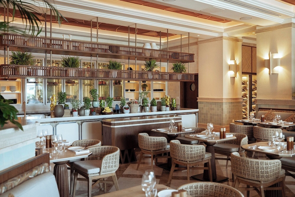 מזון ומשקאות