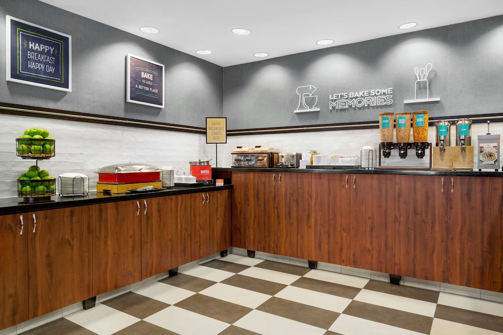 Hampton Inn Denver West Golden - photo 37