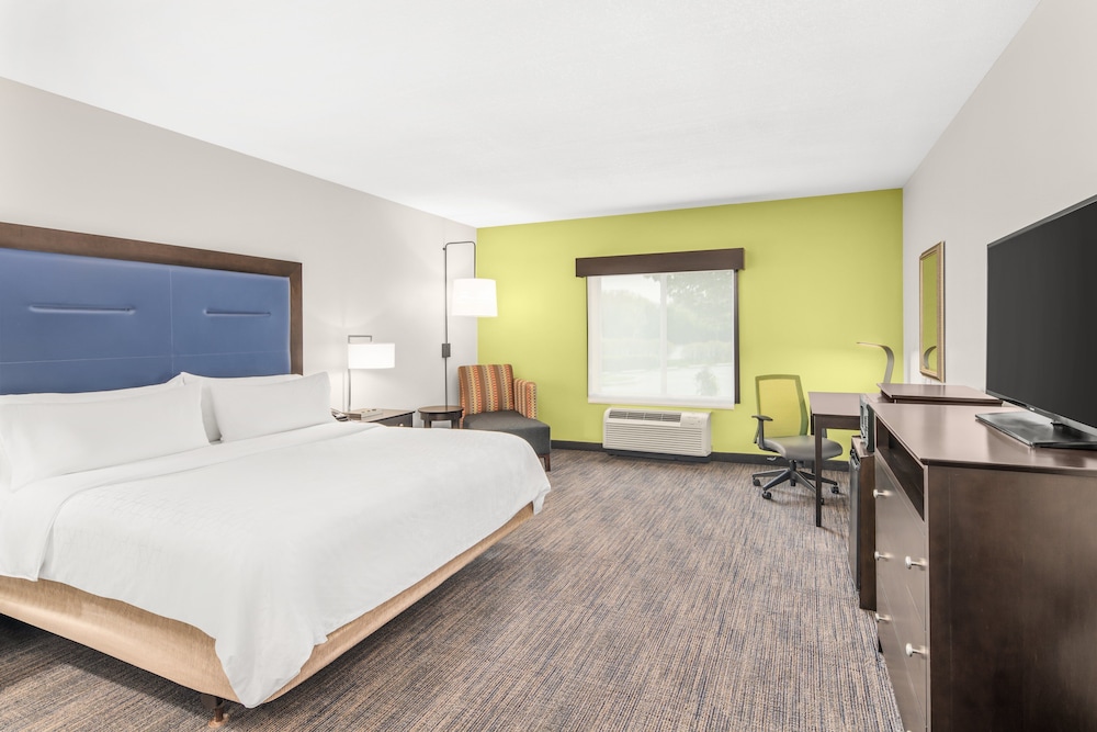 Holiday Inn Express & Suites Wilmington Newark by IHG - photo 6