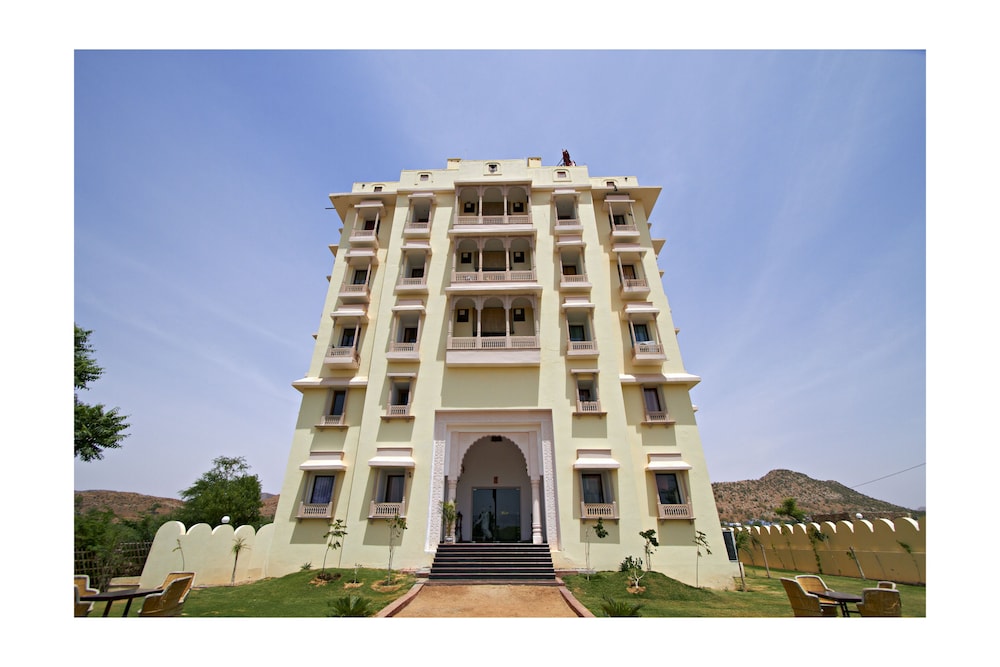 Satyam Palace Resort in Pushkar, India