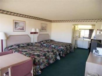 El Dorado Inn Suites - photo 10