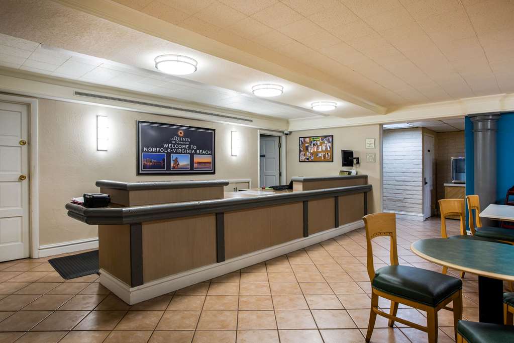 La Quinta Inn by Wyndham Norfolk Virginia Beach - photo 7