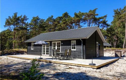 Cozy Home In Nexø With Wifi — 5-Star Luxury Hotel in Nexo, Denmark