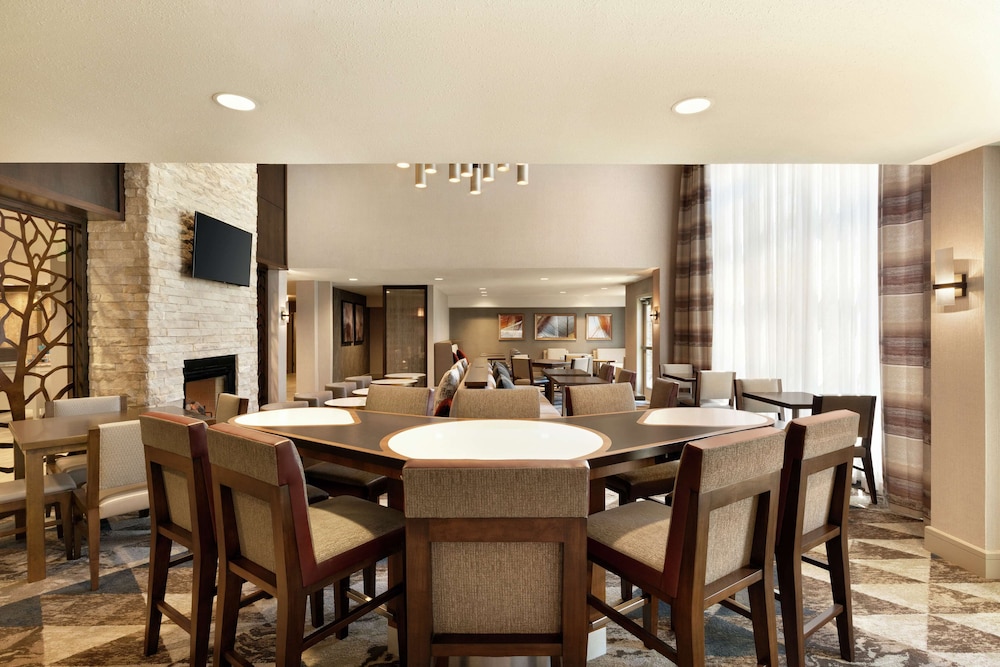 Homewood Suites by Hilton Portland Airport - photo 3