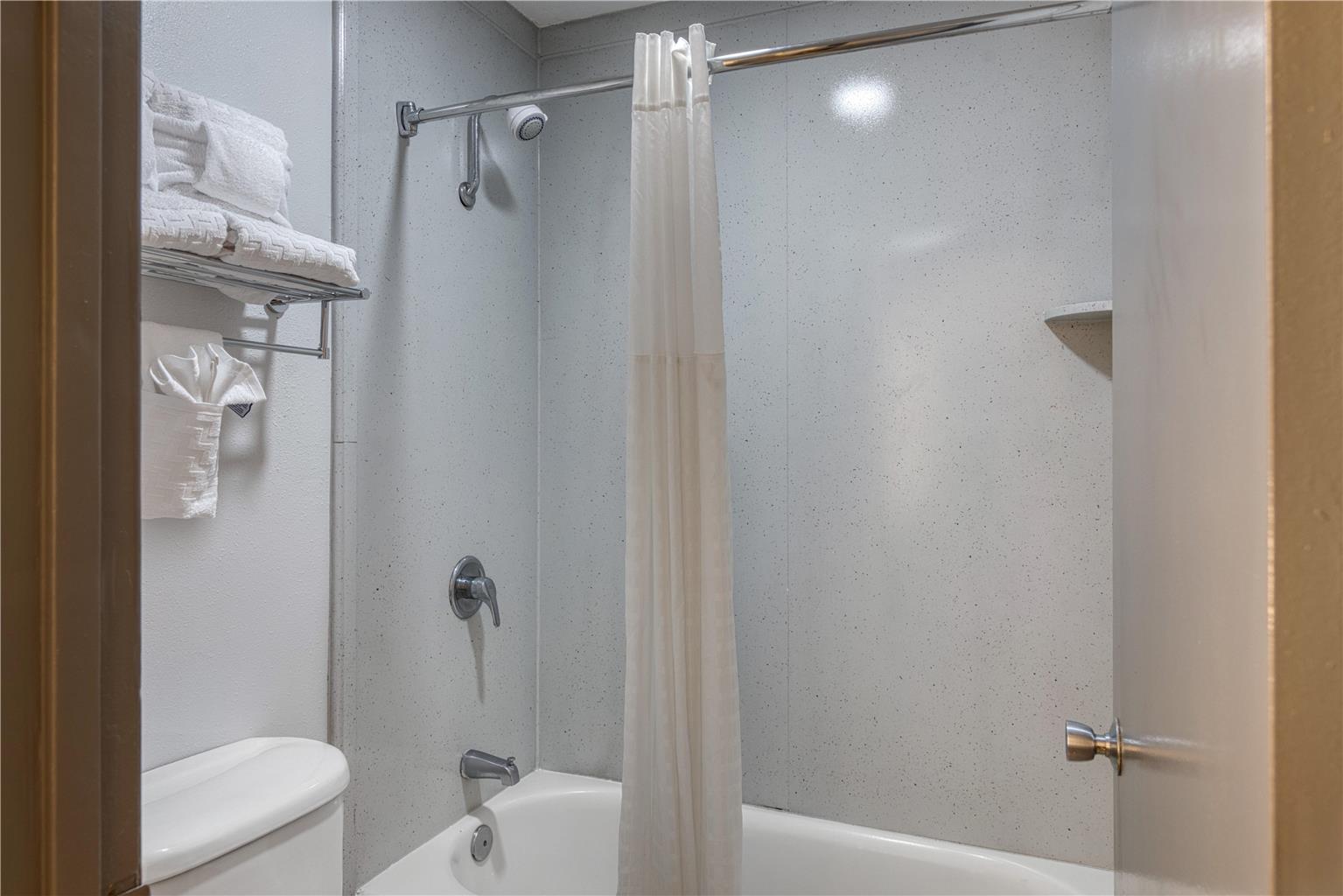 Best Western Of Walterboro - photo 25