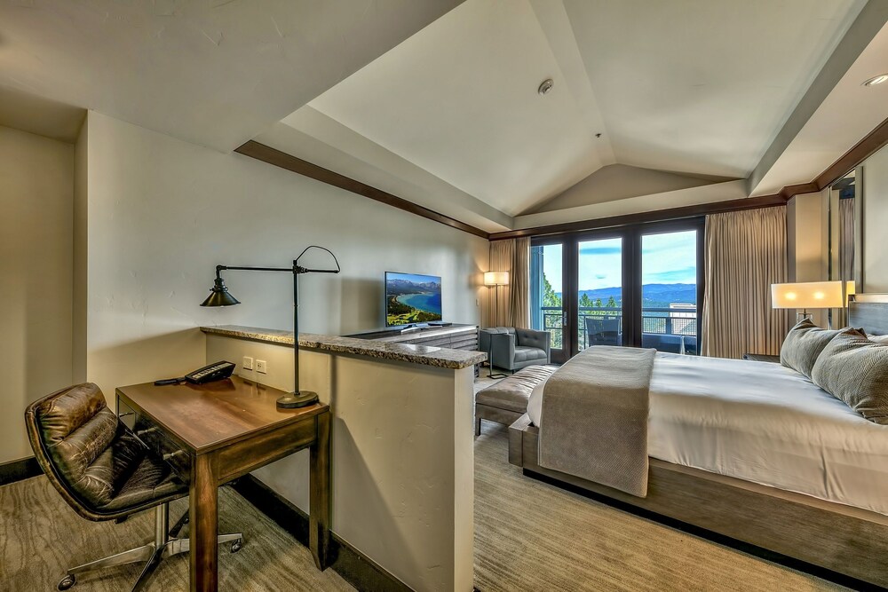 Constellation Residences - photo 12