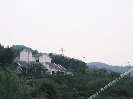 Yanhu Inn - last minute hotel in Nanjing