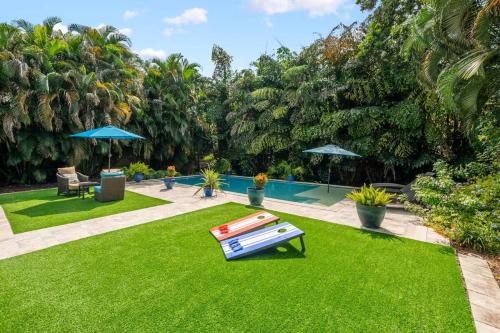 The Jungalo Pool & Billards in Fort Lauderdale, United States