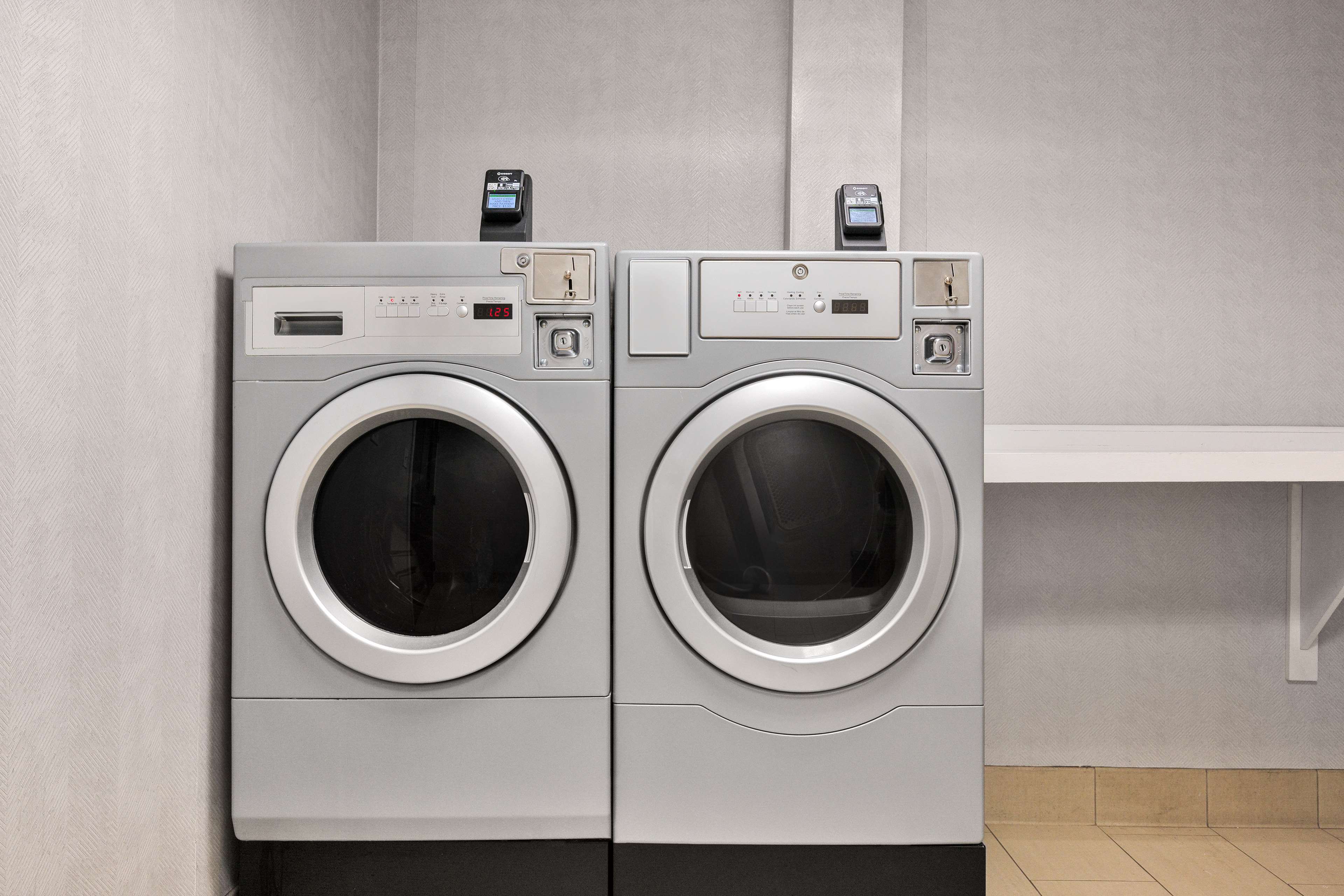 Hampton Inn Atlanta McDonough - photo 17