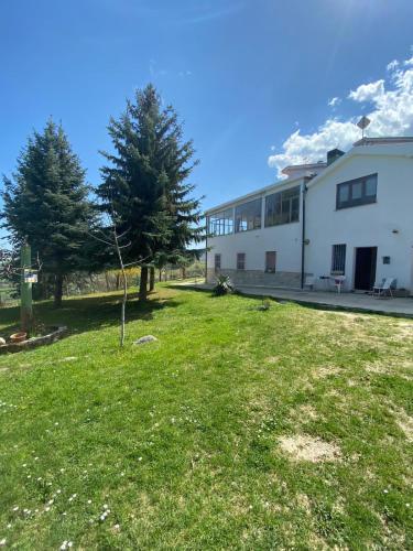 Casa degli Ulivi — 4-Star Luxury Hotel in Civitella Del Tronto, Italy