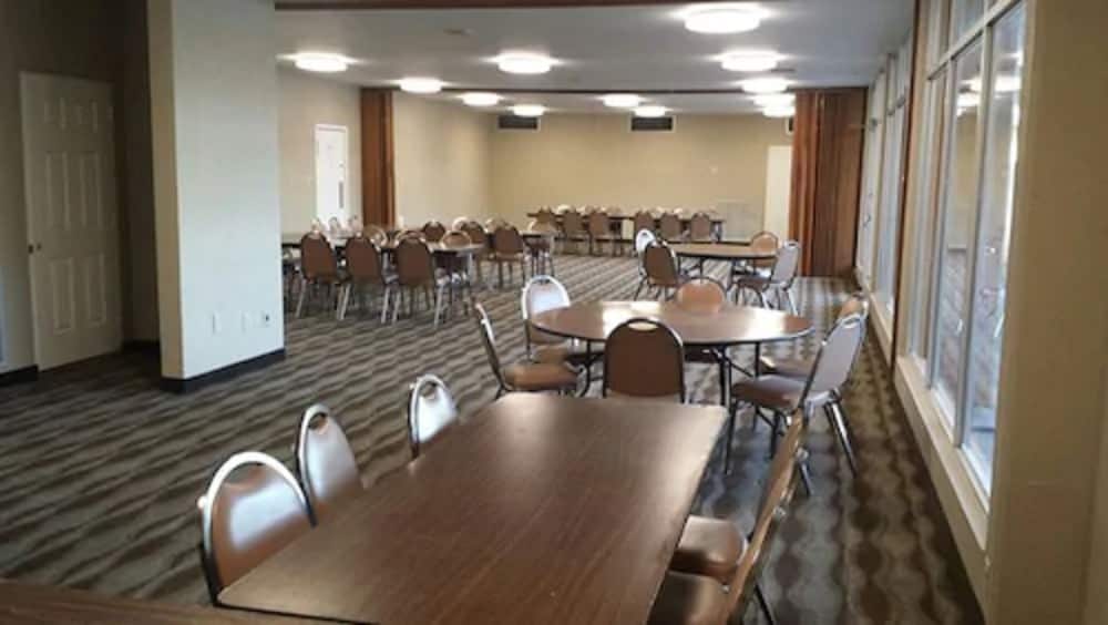 Wingfield Inn - photo 42