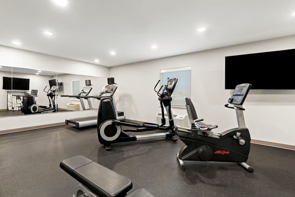 Holiday Inn Express & Suites George Quincy South by IHG — hotel in George