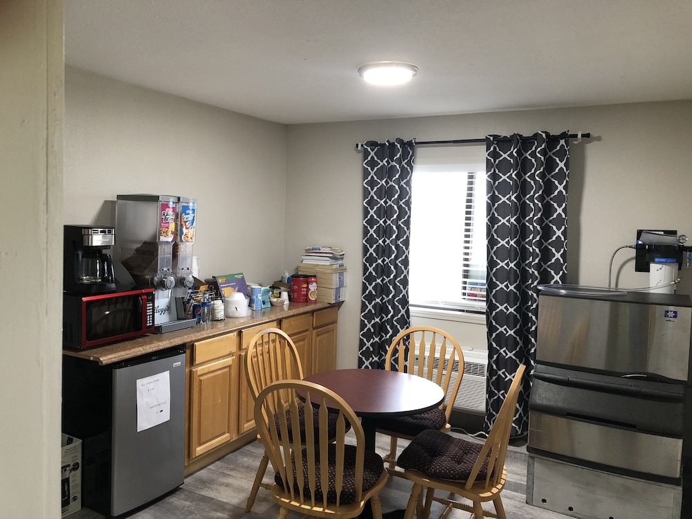 Budget Host Inn Greenup - photo 73