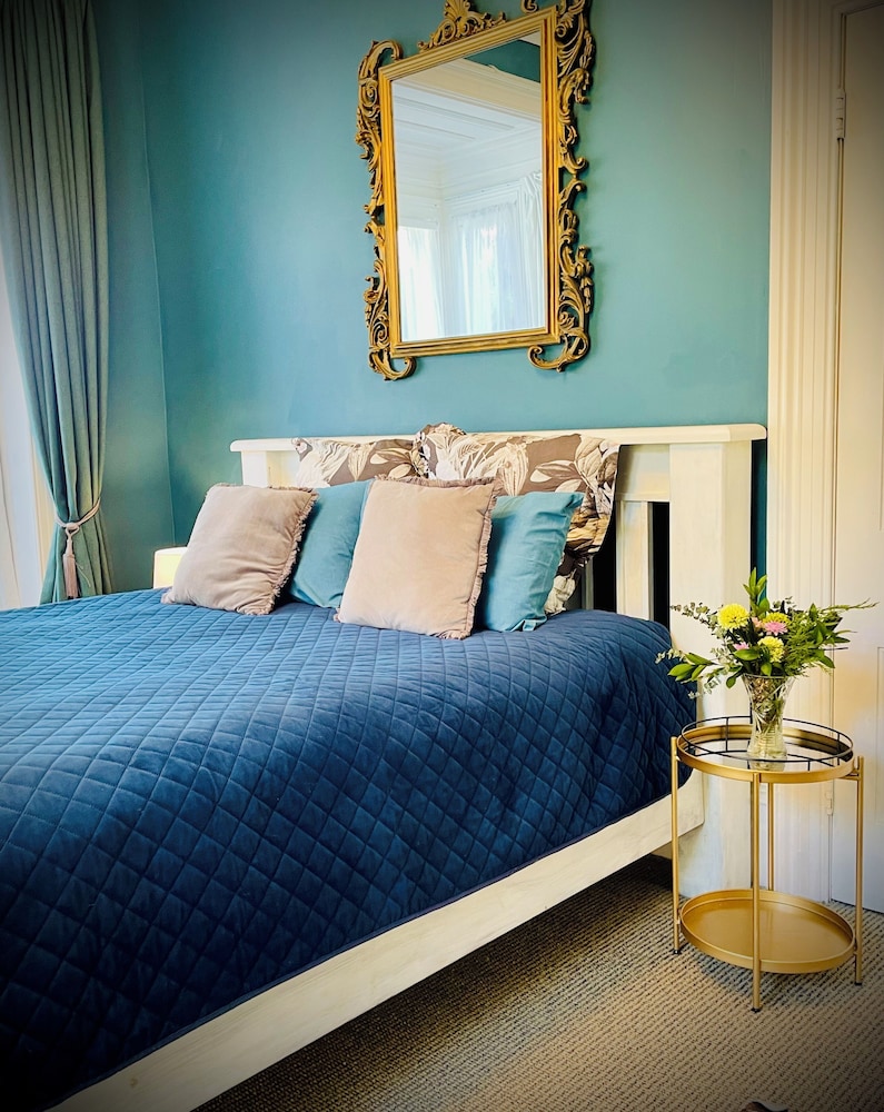 Bavaria Bed & Breakfast Hotel