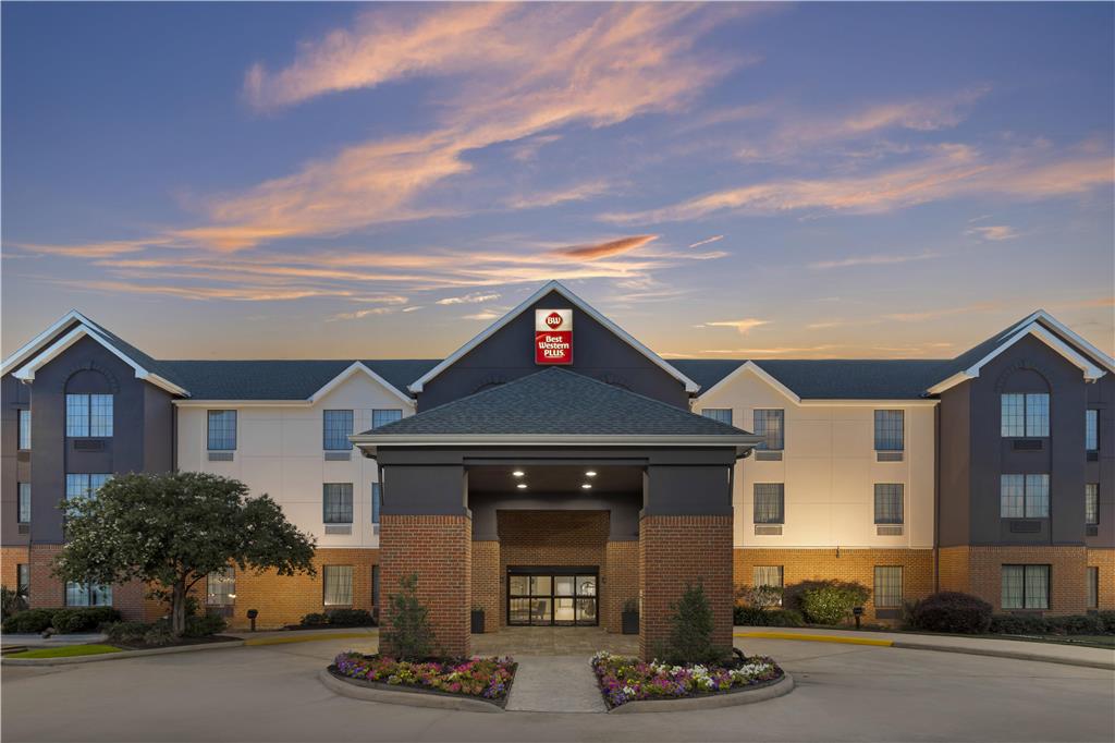 Best Western Plus Executive Hotel & Suites in Sulphur, United States