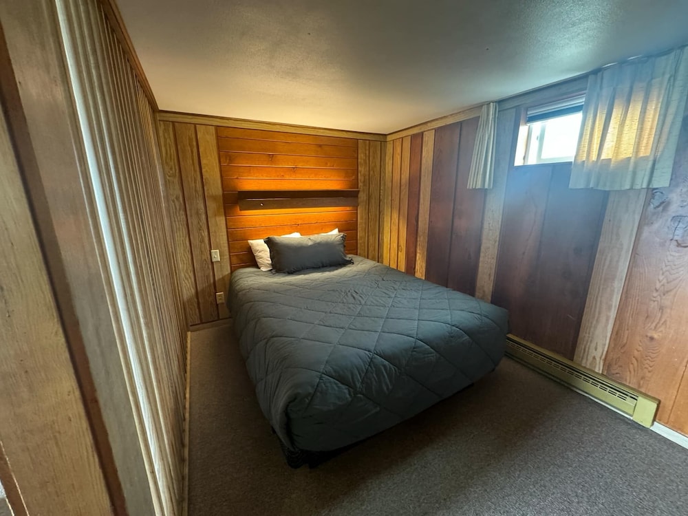 Sunset Oceanfront Lodging - photo 44