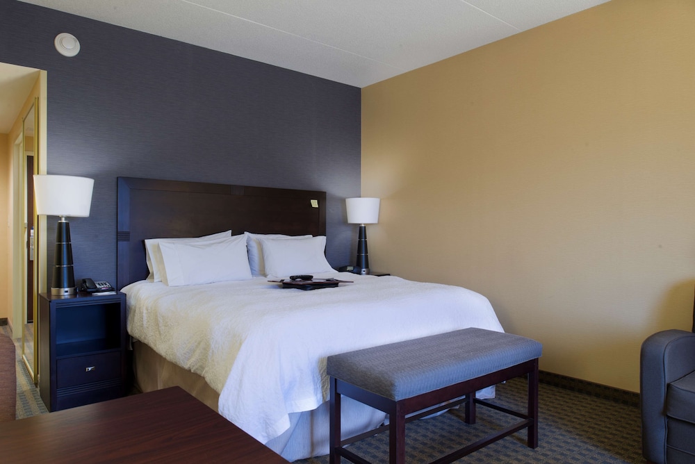 Hampton Inn & Suites Vineland - photo 9